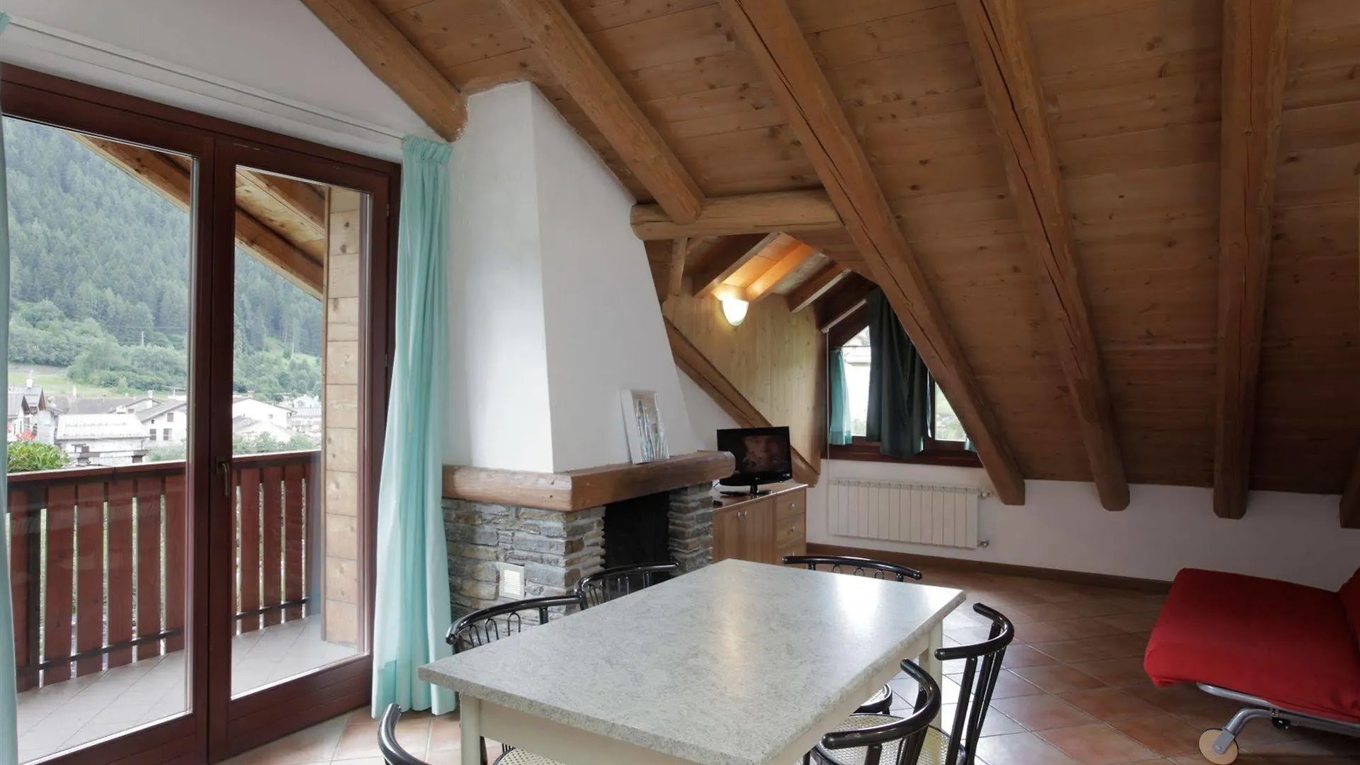 Residence Al Maniero Ponte Di Legno